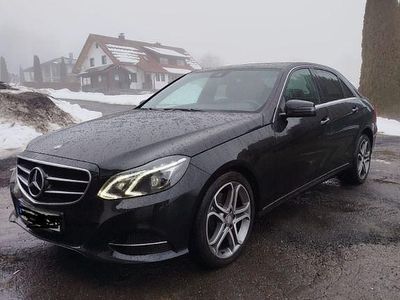 Gebraucht Mercedes E250 Avantgarde 211 PS (155 kW) 2013 Schwarz Limousine