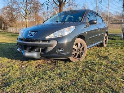 Gebraucht Peugeot 206+ 60 PS (44 kW) 2009 Andere farben Kleinwagen