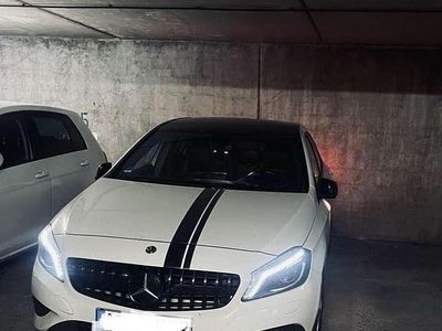 Gebraucht Mercedes A180 Sport 122 PS (89 kW) 2013 Weiß Kleinwagen