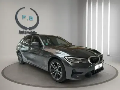 Gebraucht BMW 320 Sport Line 190 PS (139 kW) 2022 Andere Limousine