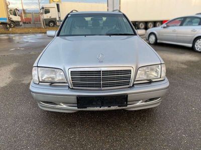 Mercedes C220