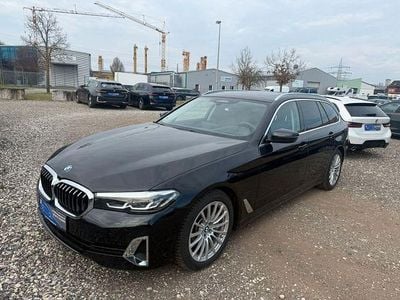 Second-hand BMW 530 Luxury Line 286 CP (210 kW) 2022 Negru Break