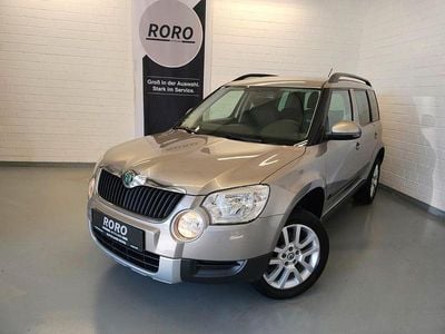 Second-hand Skoda Yeti Ambition 105 CP (77 kW) 2013 Bej SUV