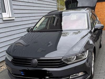 Gebraucht VW Passat Comfortline 190 PS (139 kW) 2016 Andere farben Kombi
