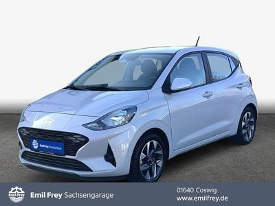 Gebraucht Hyundai i10 Trend 63 PS (46 kW) 2024 Grau Kleinwagen