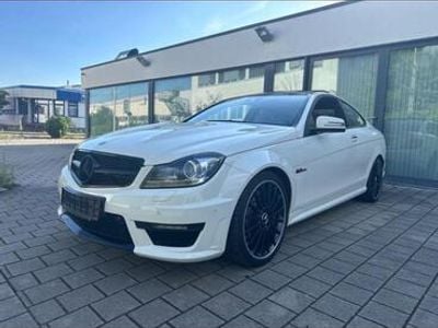 Mercedes C63 AMG