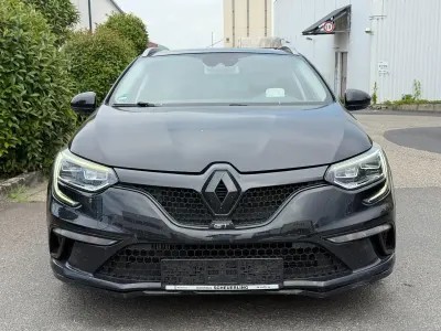 Gebraucht Renault Mégane GrandTour GT 163 PS (119 kW) 2017 Schwarz Kombi