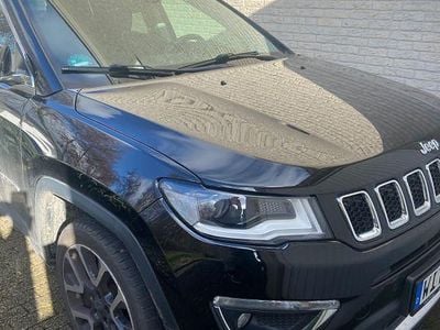 Gebraucht Jeep Compass Limited 140 PS (102 kW) 2018 Schwarz SUV