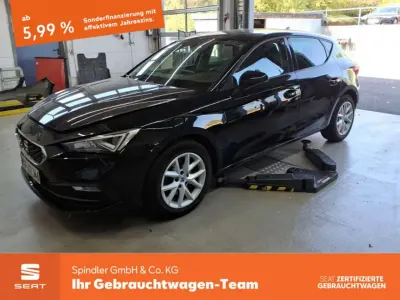 Gebraucht Seat Leon Style 131 PS (96 kW) 2022 Schwarz Limousine