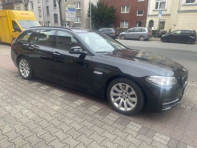Gebraucht BMW 530 Luxury Line 258 PS (189 kW) 2016 Schwarz Kombi