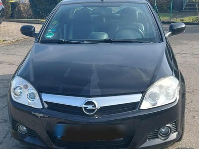 Schwarz Gebraucht 2009 Opel Tigra Edition Cabrio | 4.000 € (Teuer)
