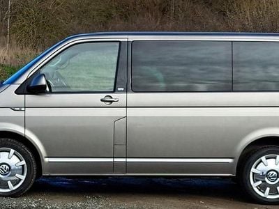 Second-hand VW T6 Generation Six 204 CP (150 kW) 2016 Bej Van