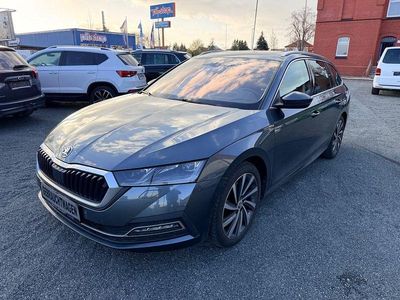 Gebraucht Skoda Octavia First Edition 150 PS (110 kW) 2020 Grau Kombi