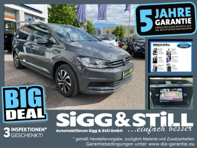 Używany VW Touran Active 150 KM (110 kW) 2022 Szary Minivan