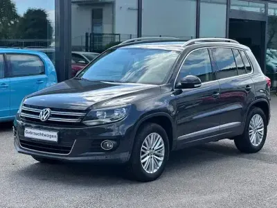 Gebraucht VW Tiguan Sportline 180 PS (132 kW) 2015 Grau SUV