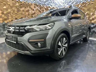 Gebraucht Dacia Sandero Extreme 101 PS (74 kW) 2025 Grau Limousine