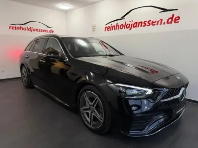 Gebraucht Mercedes C300 AMG 265 PS (194 kW) 2025 Schwarz Kombi