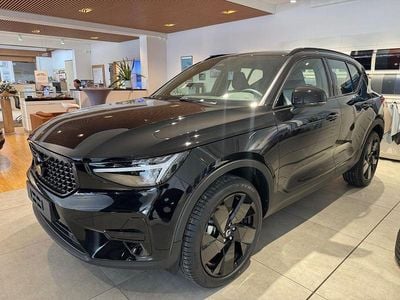 Nuova Volvo XC40 Plus 163 CV (119 kW) 2026 Nero SUV