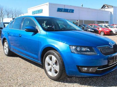 Gebraucht Skoda Octavia Style 150 PS (110 kW) 2016 Blau Kleinwagen