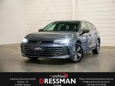 Gebraucht VW Passat Business 150 PS (110 kW) 2025 Diabasgrau metallic Kombi