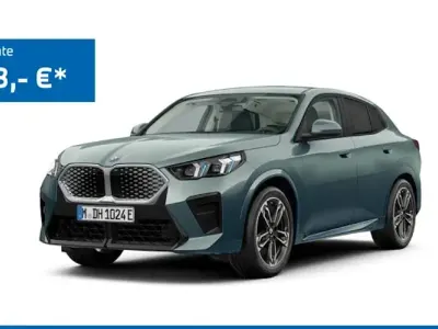 Neu BMW iX2 Comfort Edition 150 kW (204 PS) 2026 Grün SUV