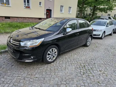 Gebraucht Citroën C4 131 PS (96 kW) 2015 Schwarz Limousine