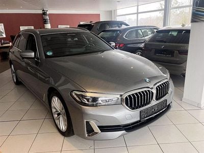 Gebraucht BMW 530 Luxury Line 286 PS (210 kW) 2022 Skyscraper grau Kombi