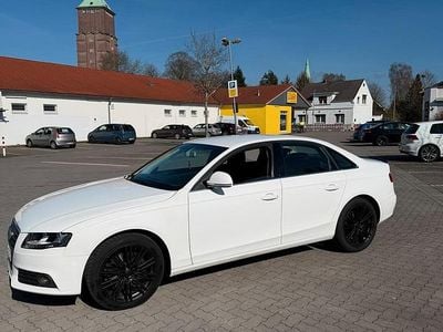 Gebraucht Audi A4 143 PS (105 kW) 2009 Weiß Limousine