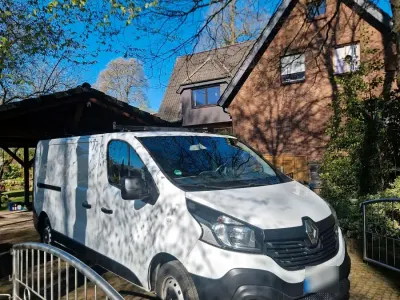 Gebraucht Renault Trafic Komfort 120 PS (88 kW) 2015 Weiß Van / Kleinbus
