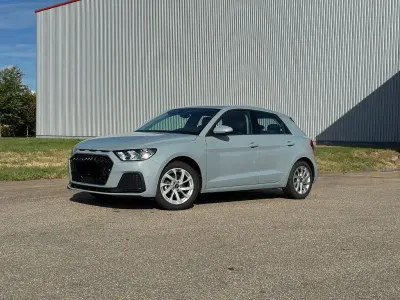 Gebraucht Audi A1 Sportback Advanced 95 PS (69 kW) 2024 Grau Kleinwagen