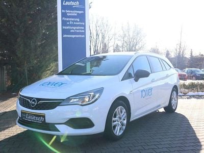 Weiß Gebraucht 2021 Opel Astra Edition Kombi | 8.900 € (Fairer Preis)