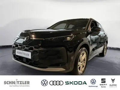 Nowe VW T-Roc Cabriolet Style 116 KM (85 kW) 2026 Czarny SUV