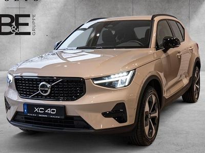 Neu Volvo XC40 Plus 163 PS (119 kW) 2026 Beige SUV