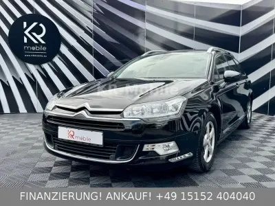 Gebraucht Citroën C5 SELECTION 156 PS (114 kW) 2014 Schwarz Kombi