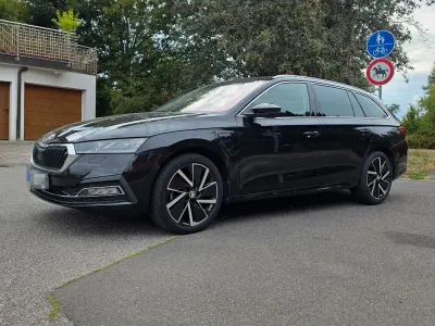 Gebraucht Skoda Octavia First Edition 204 PS (150 kW) 2020 Schwarz Kombi