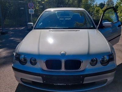 BMW 318 Compact