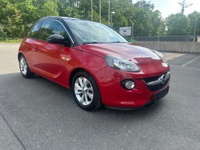 Używany Opel Adam Jam 90 KM (66 kW) 2014 Czerwony Hatchback