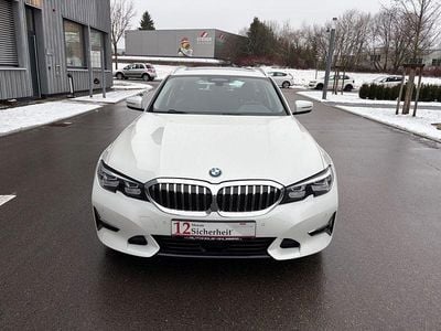 Gebraucht BMW 320 Luxury Line 190 PS (139 kW) 2020 Weiß Limousine