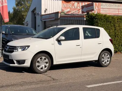 Gebraucht Dacia Sandero Lauréate 75 PS (55 kW) 2014 Weiß Limousine