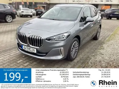 Neu BMW 220 Active Tourer Luxury Line 170 PS (125 kW) 2026 Grau Van / Kleinbus