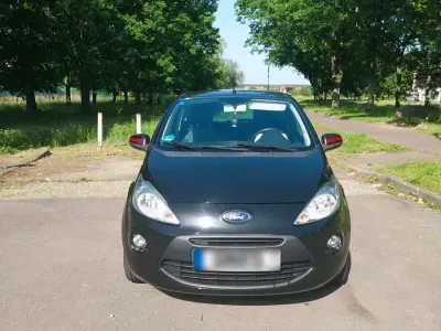 Gebraucht Ford Ka Trend 69 PS (50 kW) 2011 Schwarz Kleinwagen