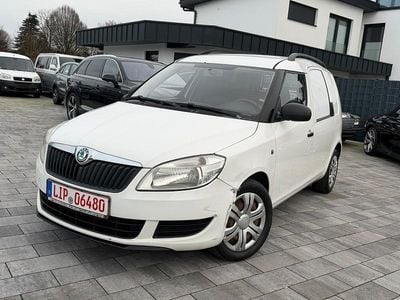 Gebraucht Skoda Roomster 74 PS (54 kW) 2012 Weiß Van / Kleinbus