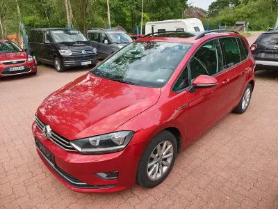 Gebraucht VW Golf Sportsvan LOUNGE 110 PS (80 kW) 2015 Rot Van / Kleinbus
