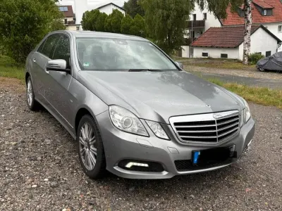 Gebraucht Mercedes E350 231 PS (169 kW) 2010 Silber Limousine