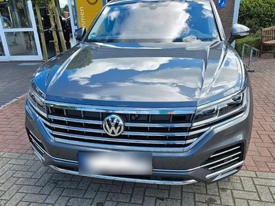 Gebraucht VW Touareg 286 PS (210 kW) 2020 Grau SUV