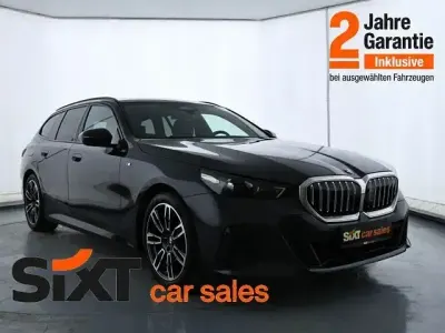 Gebraucht BMW 520 M Sport 197 PS (144 kW) 2025 Grau Limousine