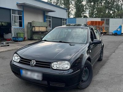 VW Golf IV