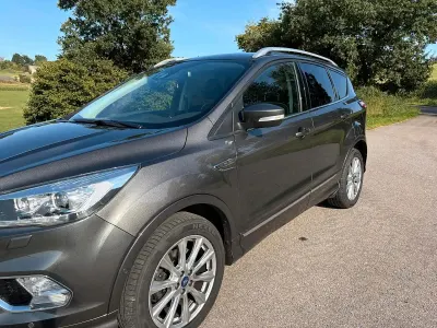 Brugt Ford Kuga Vignale 179 HK (131 kW) 2018 Grå SUV