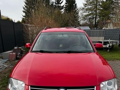 Gebraucht VW Passat 74 PS (54 kW) 2001 Rot Kombi