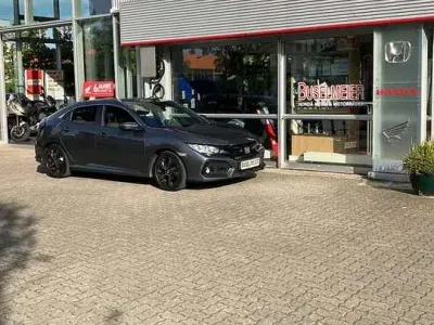 Gebraucht Honda Civic Elegance 129 PS (94 kW) 2017 Polished al Limousine